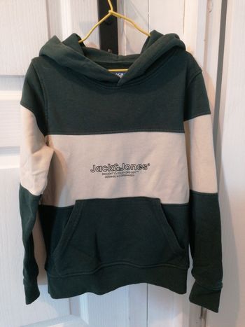 Pull à capuche Jack and Jones 8 ans