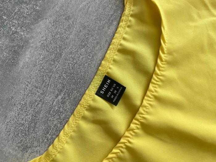 Croc top jaune - photo numéro 2