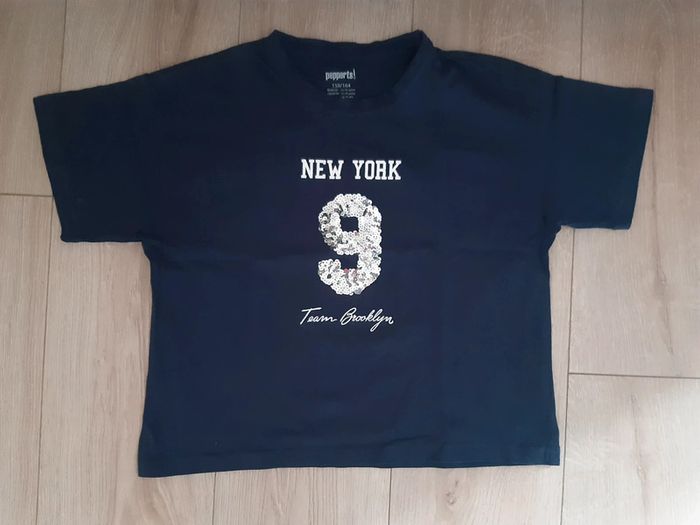 T shirt fille manches courtes taille 12-14 ans