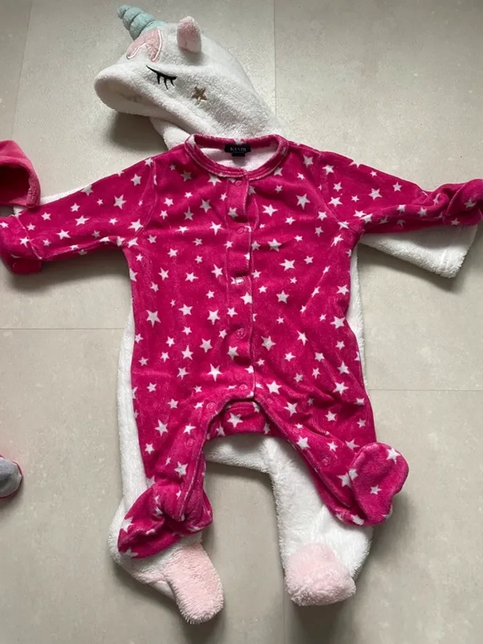 Lot 5 pyjamas - photo numéro 4