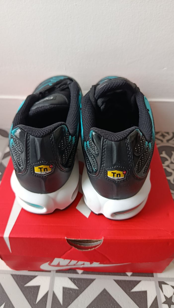 TN noire/turquoise - photo numéro 5