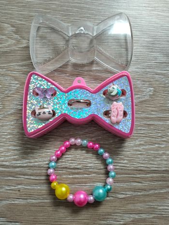 Lot bracelet et bagues fille 