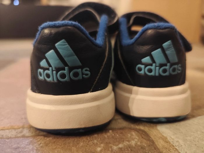 Basket adidas - photo numéro 4