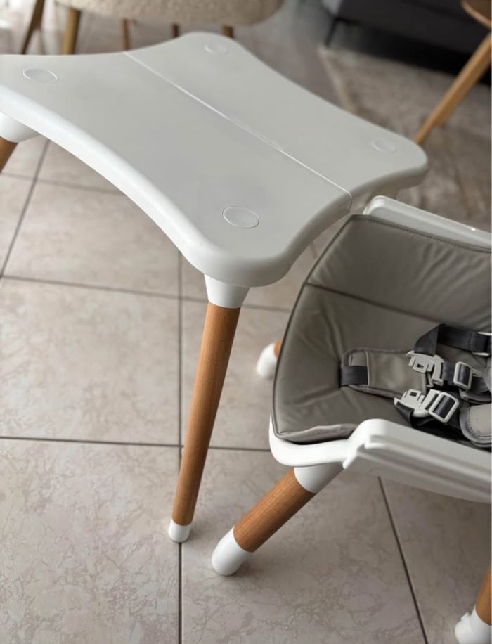 Chaise haute - photo numéro 9