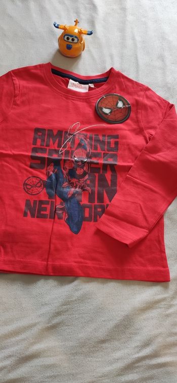 T-shirt garçon spiderman manches longues 6 an neuf