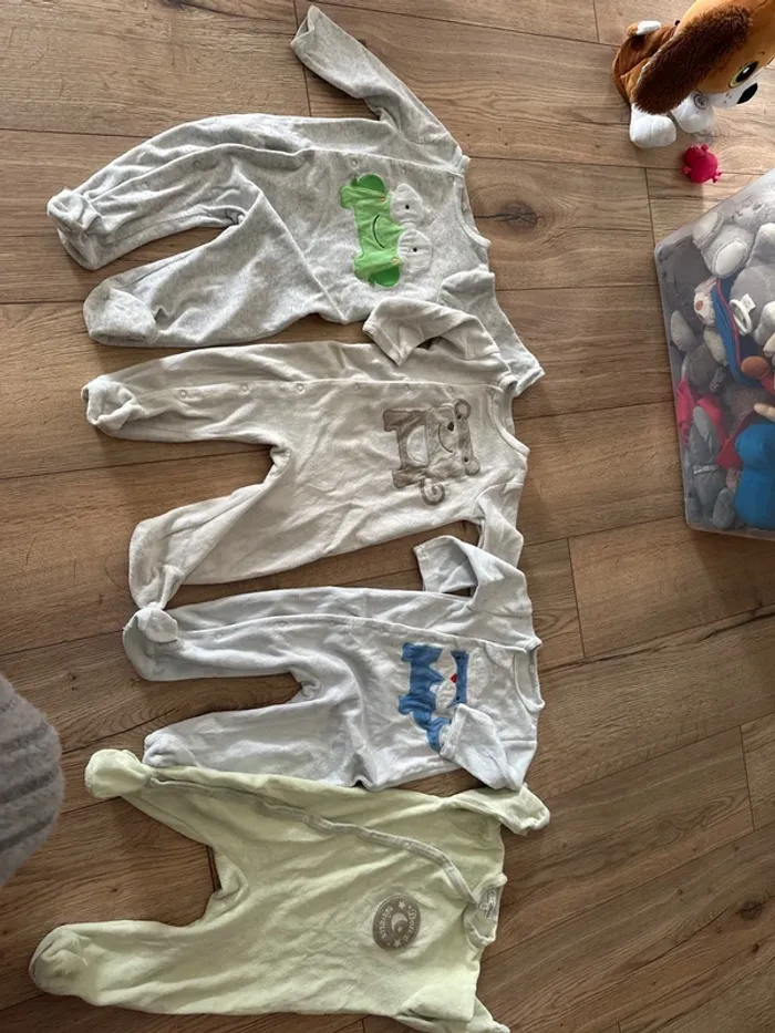 Lot pyjamas