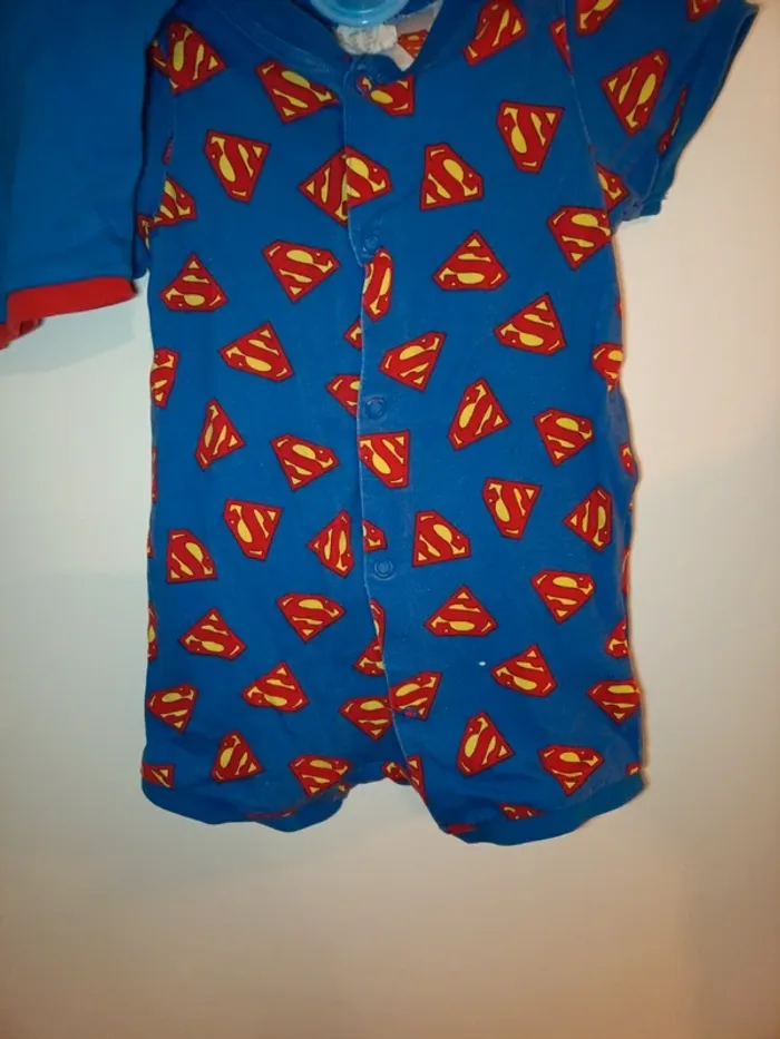 Combinaison combi short barboteuse superman 6 mois jumeaux - photo numéro 2