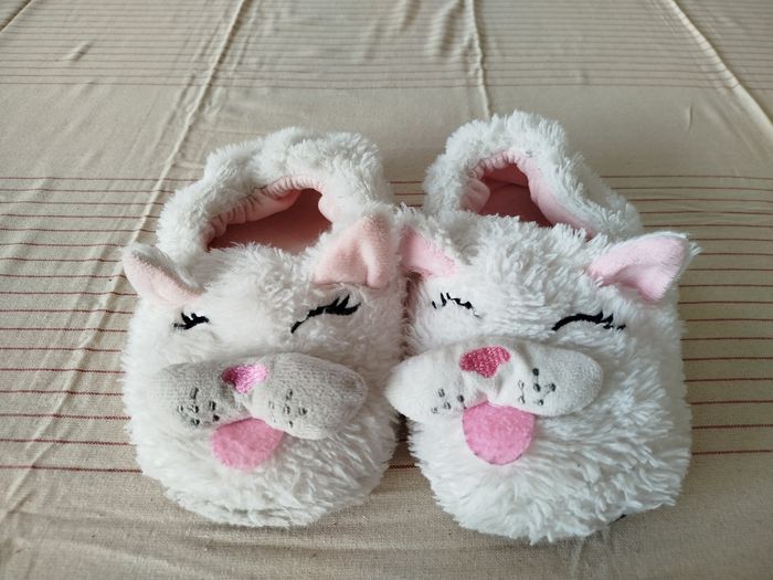 Chaussons ou pantoufles pointure 30 -31 - photo numéro 2