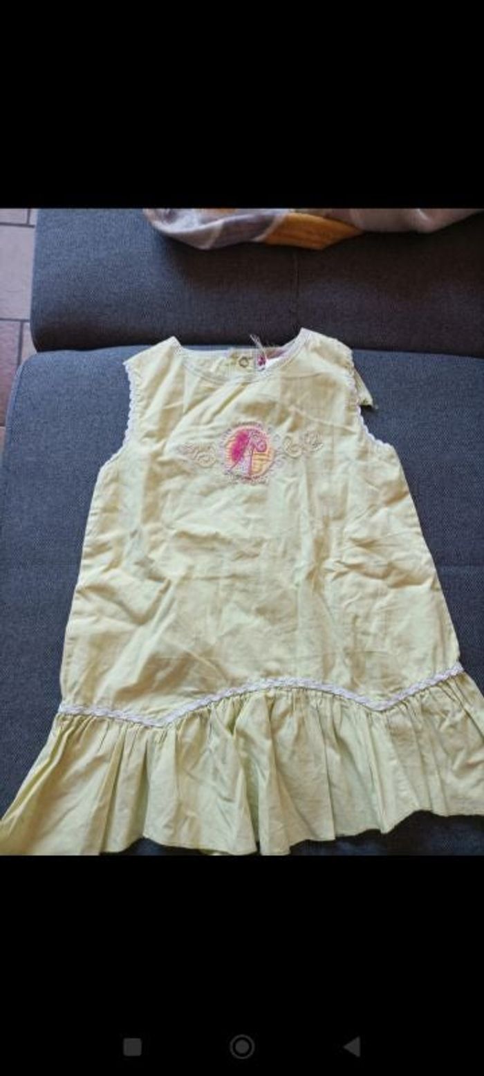 Robe 18 mois