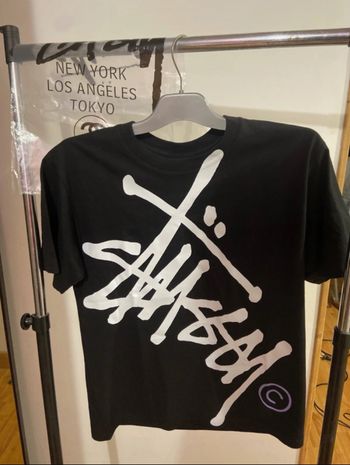 T-Shirt Stüssy