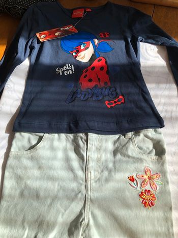 Ensemble neuf filles short jeans et tee shirt 3 ans