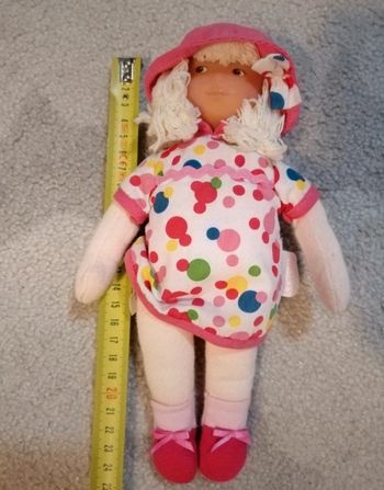 Poupée peluche corolle