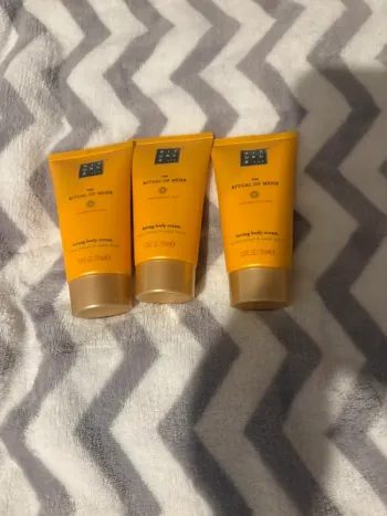 Lot de 3 crèmes corps rituals of mehr