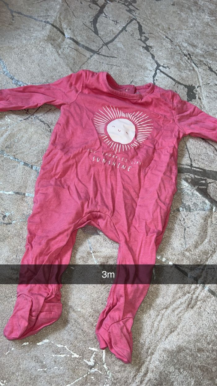 9 pyjama - photo numéro 4