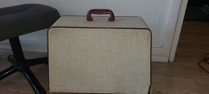 Machine à coudre singer ancienne - photo numéro 10