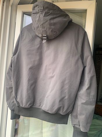 Veste H&M grise à capuche