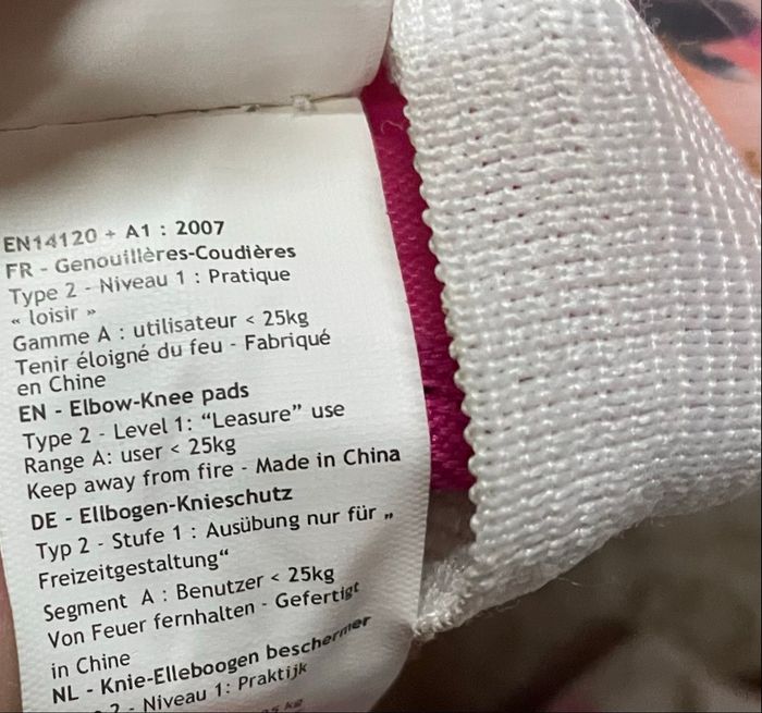 Disney Princesse patins à roulettes + casque Disney Minnie - photo numéro 4