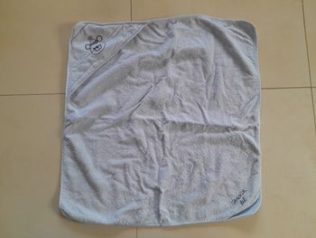 Serviette de toilette bébé