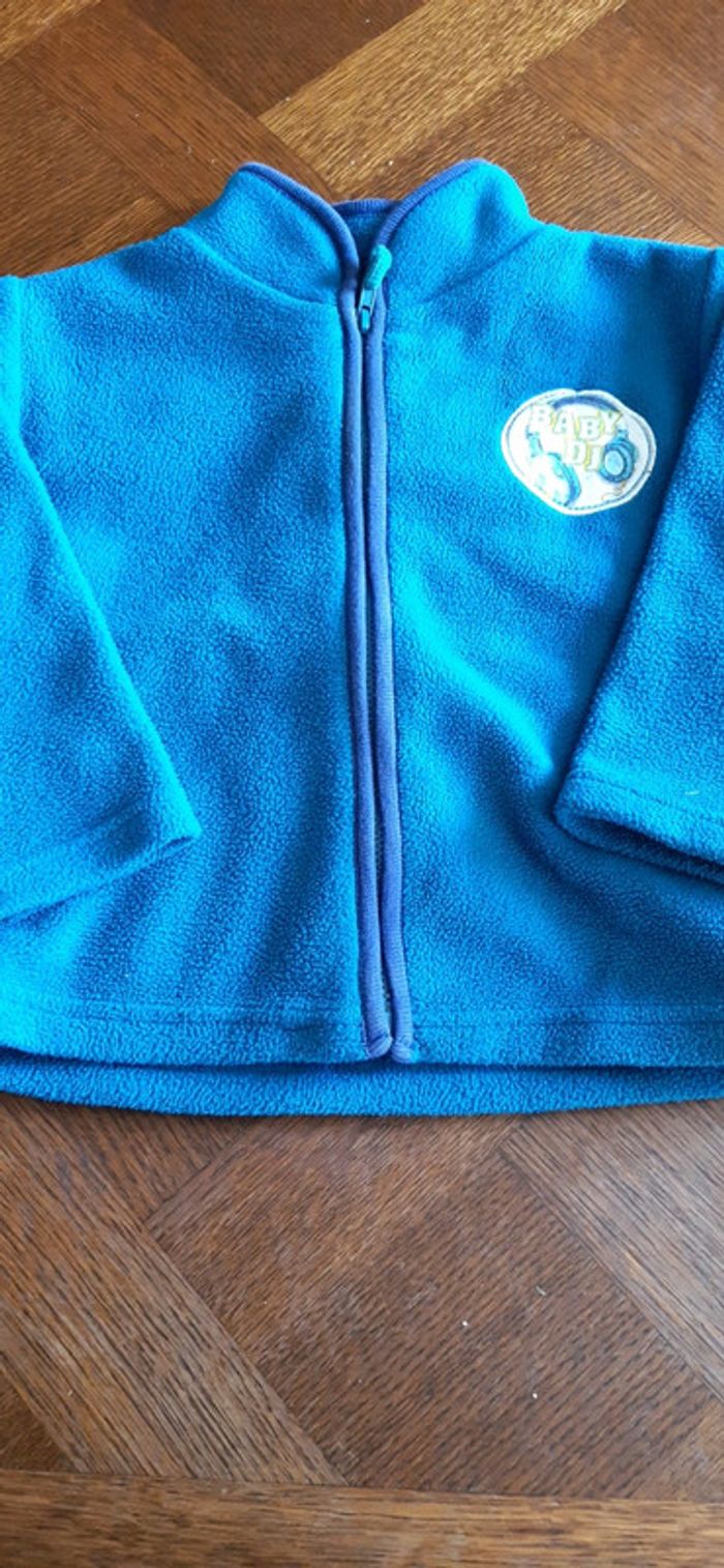 Polaire très confortable 18 mois