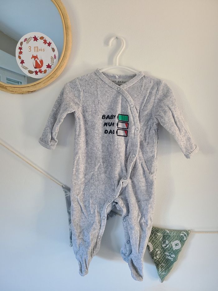 Lot pyjamas - photo numéro 3