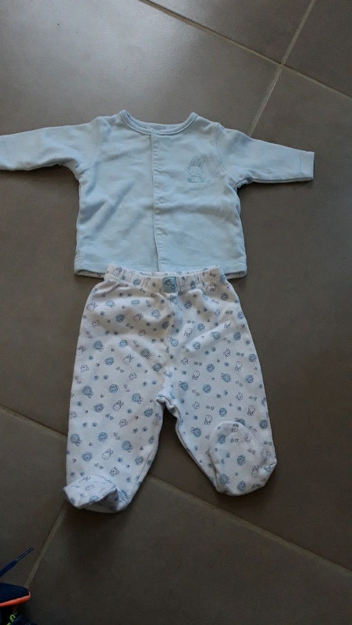 Ensemble/pyjama/dors bien kiabi 0/1mois