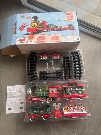 Coffret train de Noël Mickey Mouse et ses amis Disney 417157928857