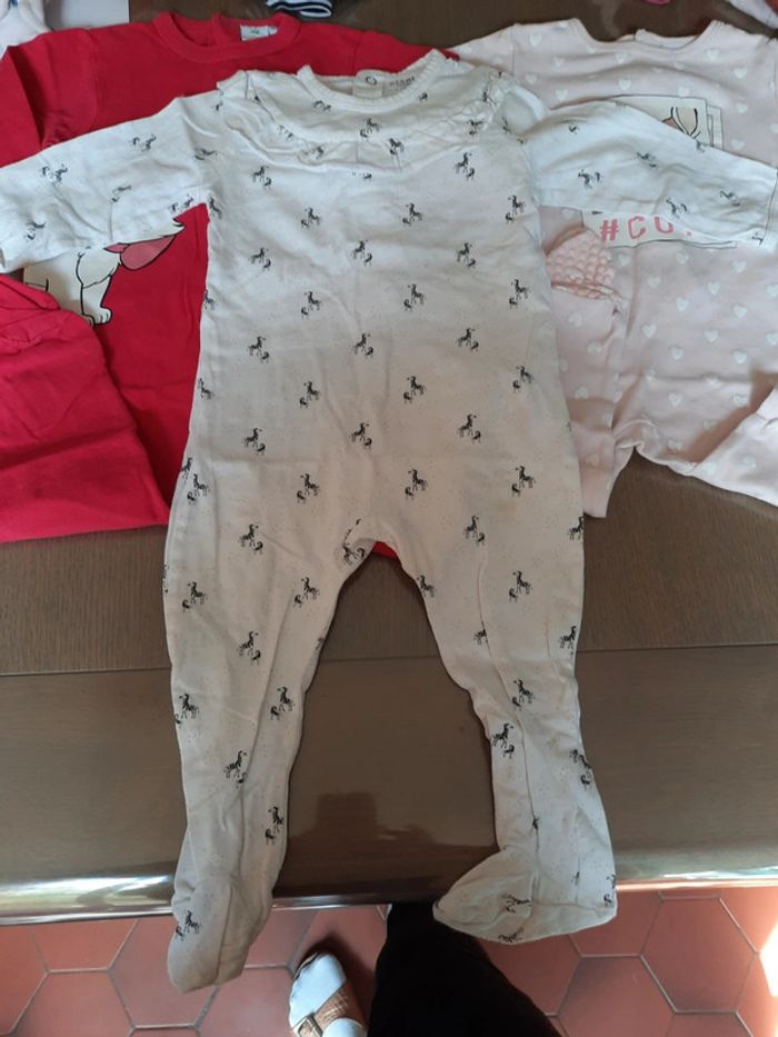 Lot pyjama disney - photo numéro 2