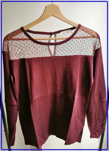 Pull fin bordeaux