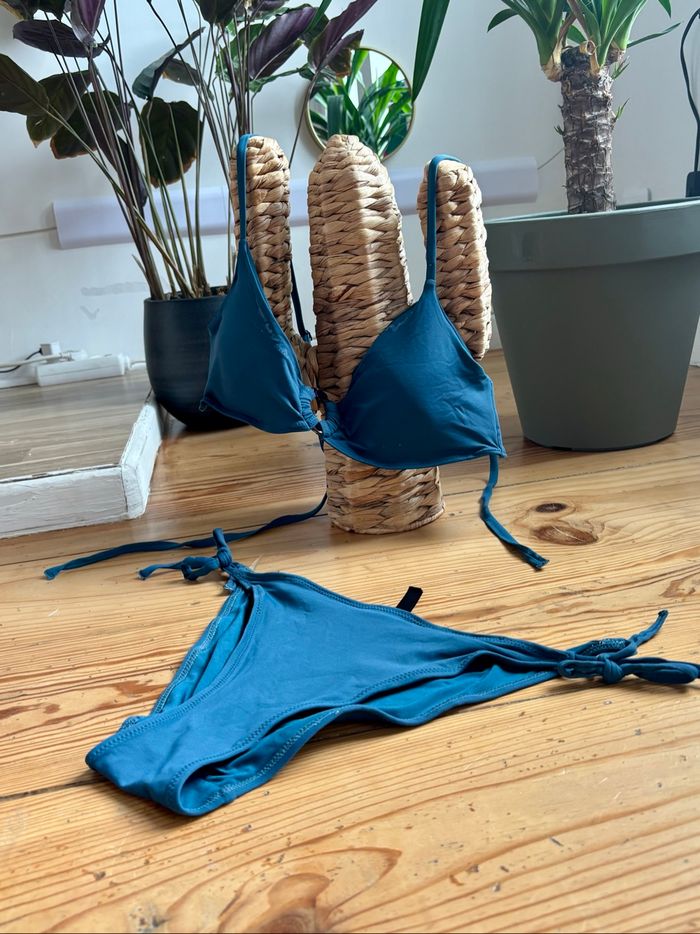 Maillot de bain 2 pièces taille M - photo numéro 2