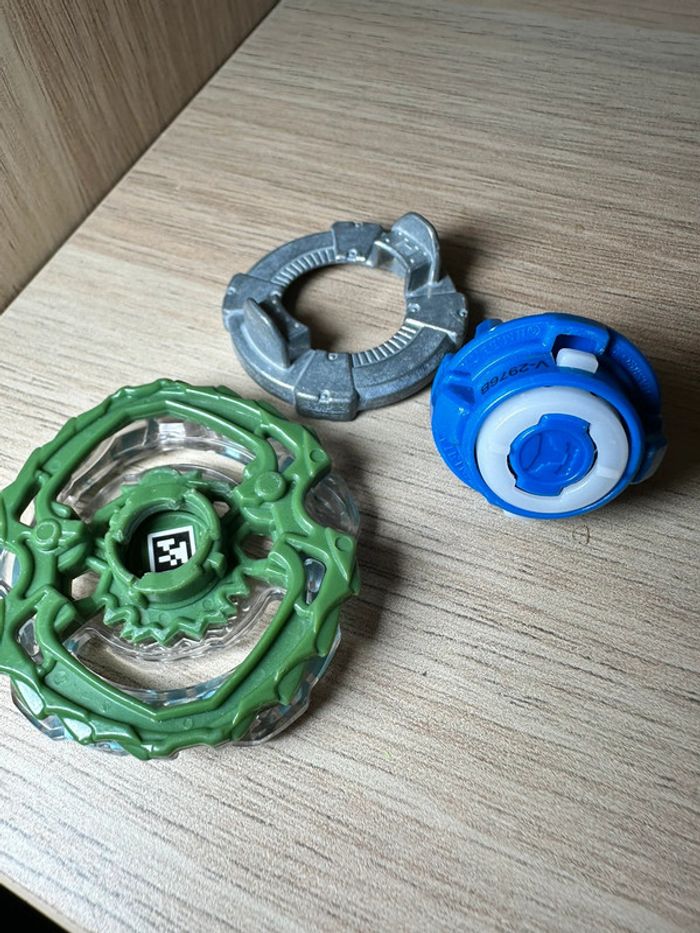 Toupie beyblade betromoth b2 - photo numéro 3