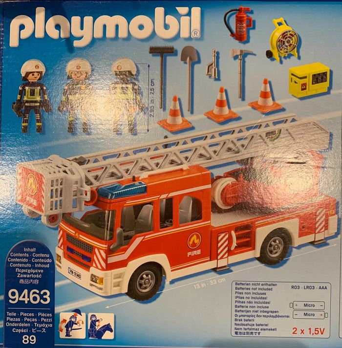 Camion de pompier avec échelle pivotante playmobil city action dans son carton d’origine (9463) - photo numéro 2