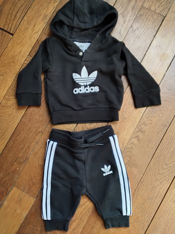 Ensemble adidas