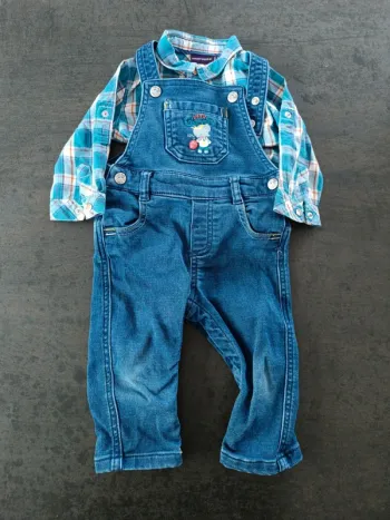 Ensemble salopette et chemise