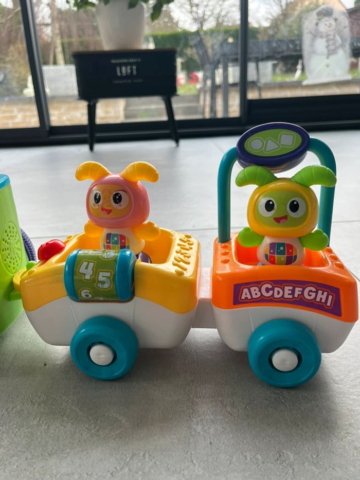 Le train de bebo Fisher price - photo numéro 4