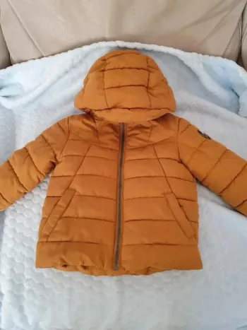 Blouson doudoune 24 mois 2 ans lulu castagnette chaude jaune loutarde camel bleu polaire