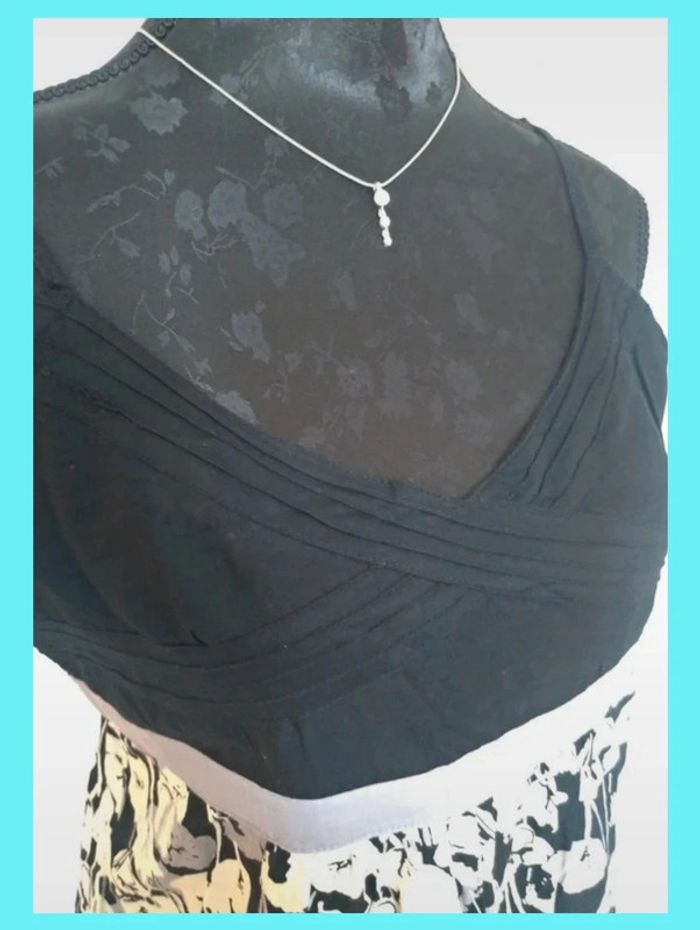 Robe fleurie bretelles 38/40 - photo numéro 3