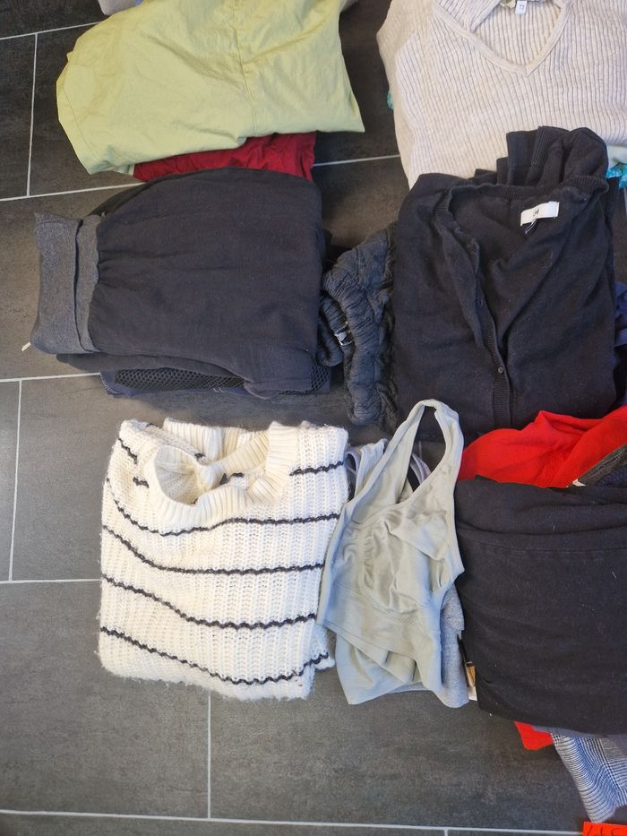 Lot vêtements femme toutes taille - photo numéro 5