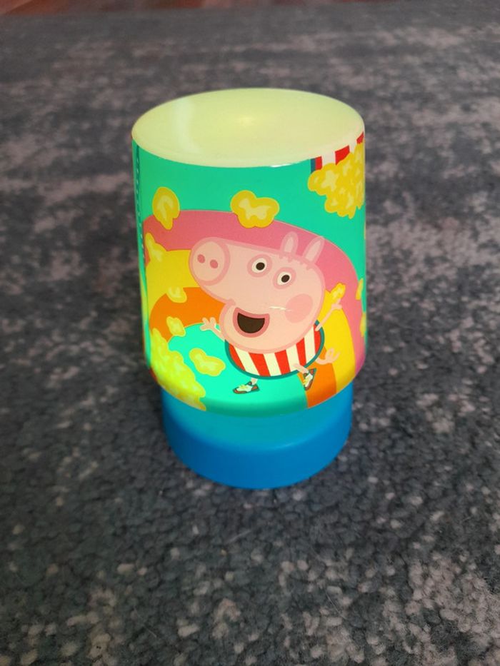 Petite veilleuse peppa pig