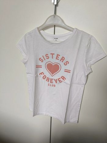 T shirt sisters