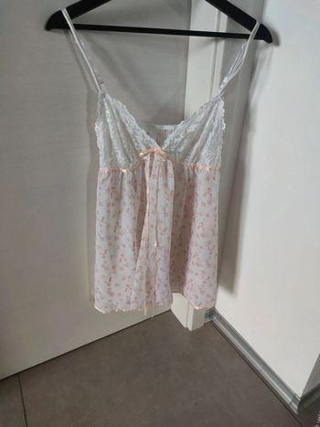 Débardeur de nuit a fleurs