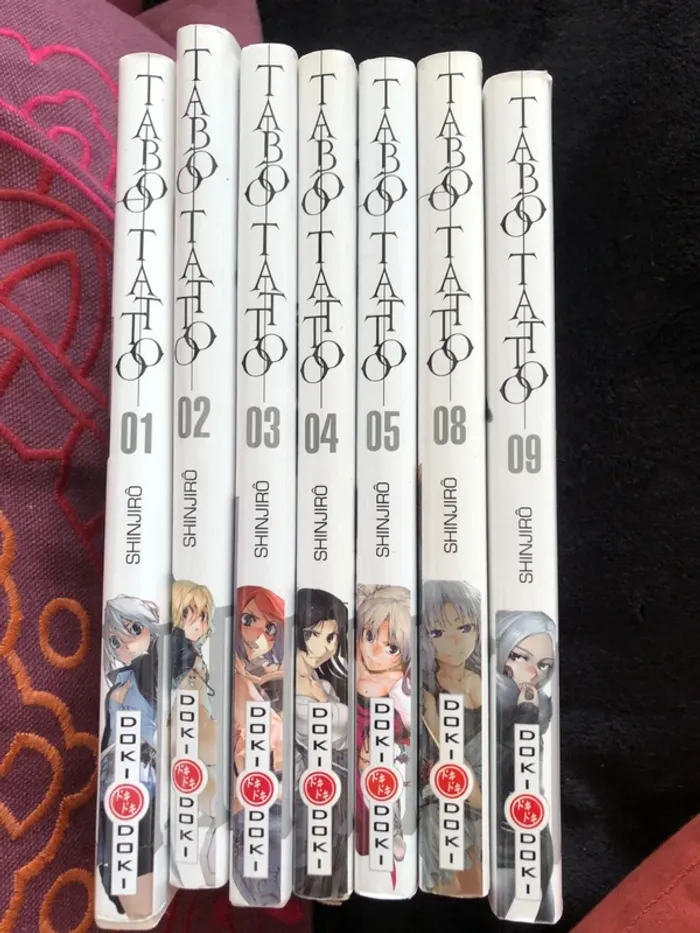 Lot 7 tomes Taboo Tattoo