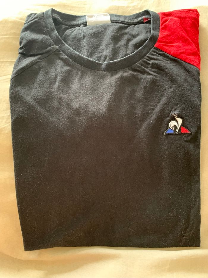 TEE shirt