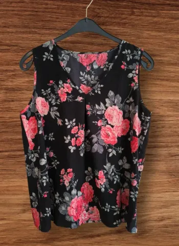 🌸 Haut sans manches fleuri – taille XL 🌸