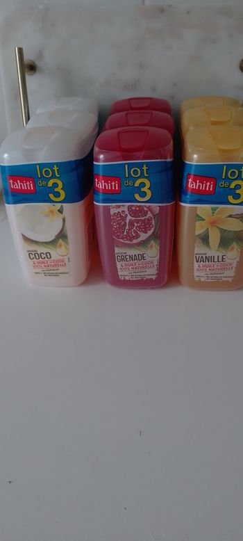 6 lot de 3  gel douche tahiti parfum coco, vanille, grenade