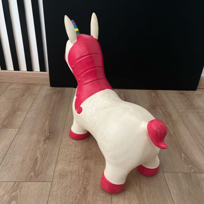 Licorne sauteur - photo numéro 2