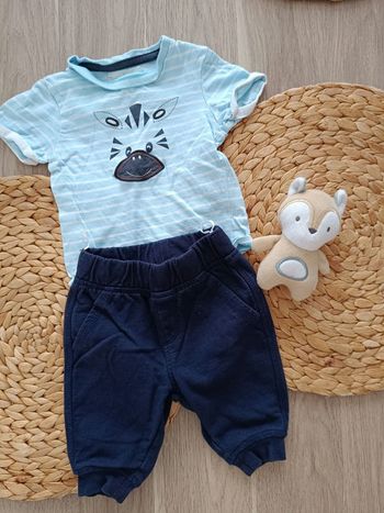🌼 Pantalon et t-shirt - 3 mois 🌼