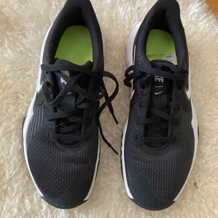 Baskets nike 36,5 - photo numéro 3