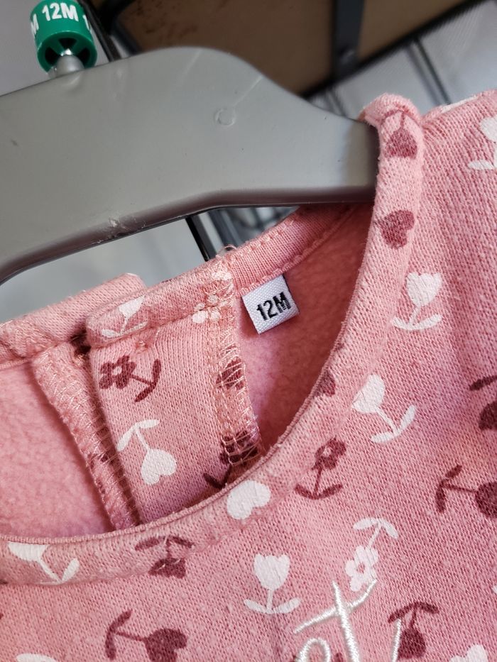 Combinaison 🎀 12 mois 1€50 - photo numéro 2