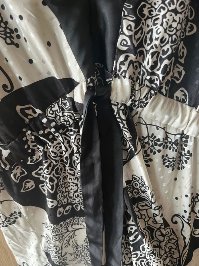 Très joli robe naf naf - photo numéro 3