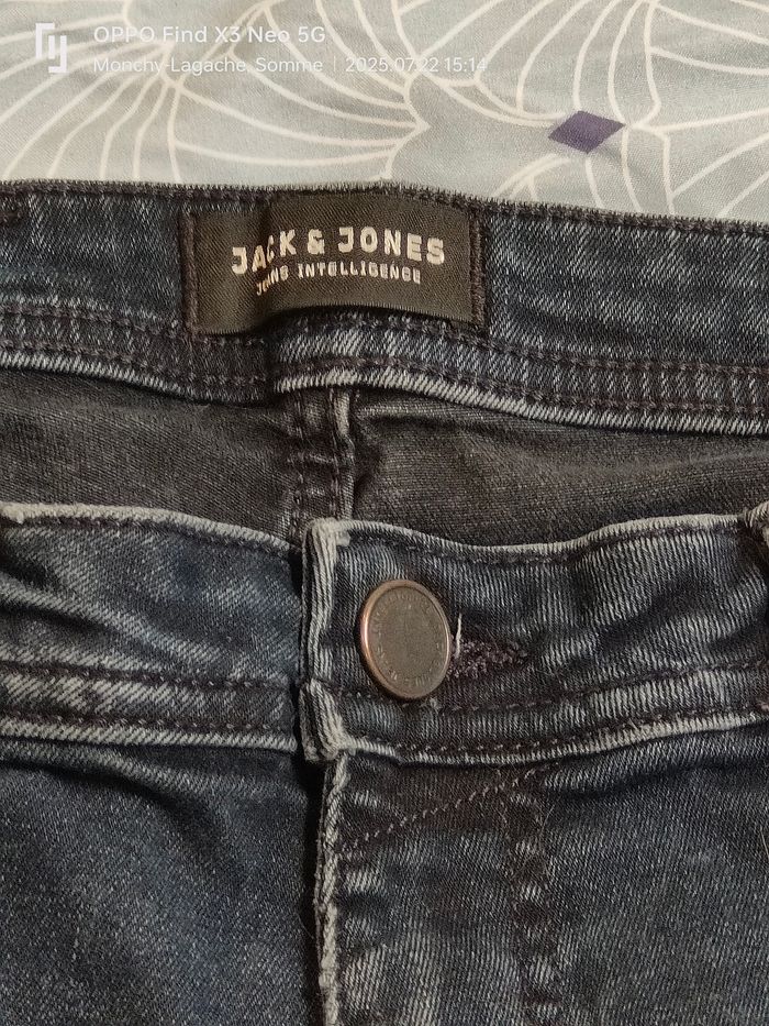 Jean jack & Jones taille 32 Réduction jusqu'à -70% - photo numéro 2